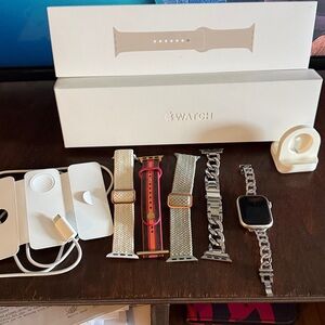 Apple Watch Series 8 ULTIMATE BUNDLE